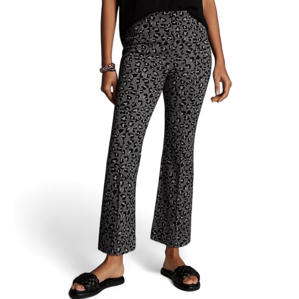 Anthropologie Maeve Mollie Crop Flare Pants in Gray Leopard‎ print Women's Small